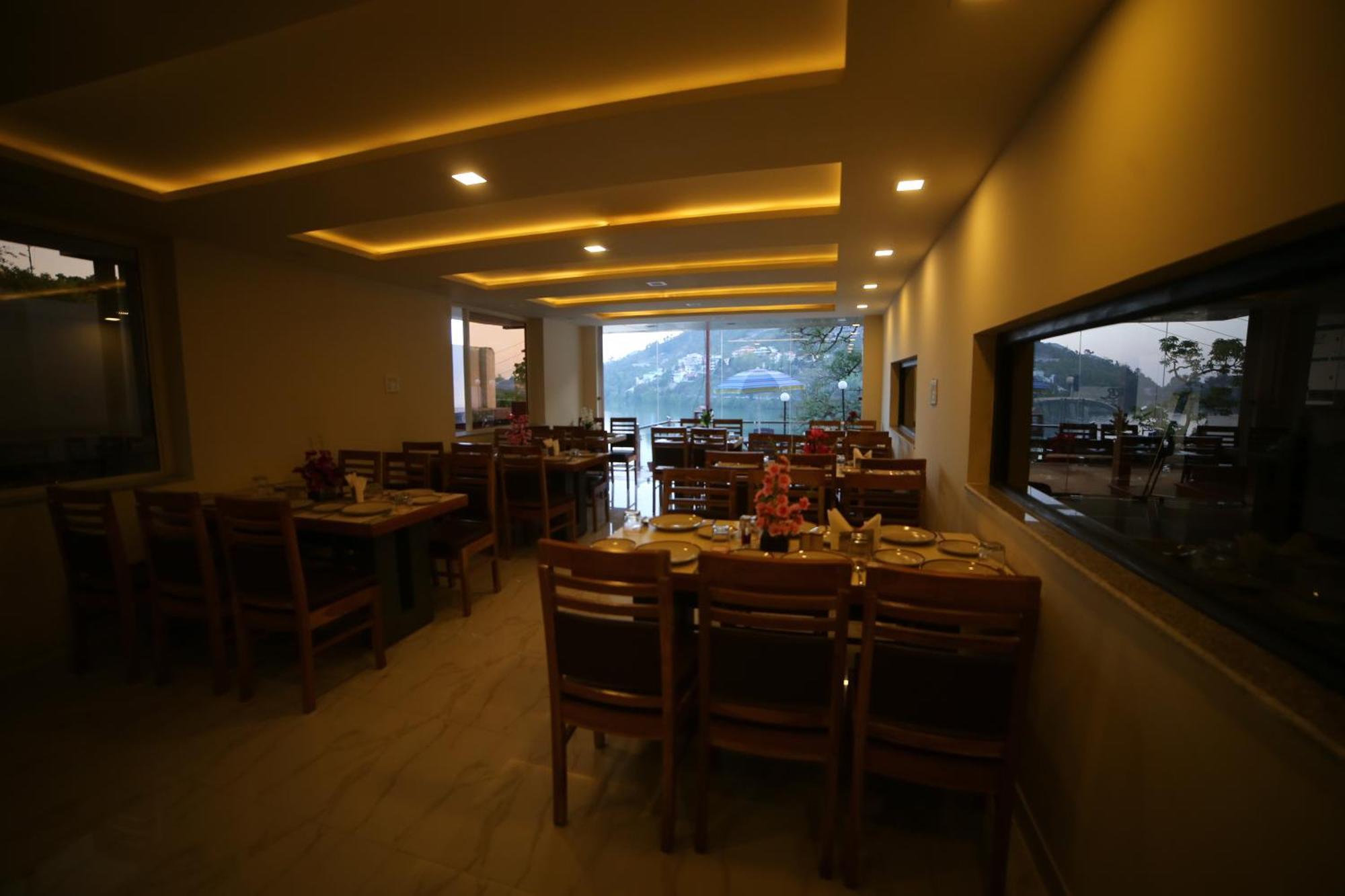 Royal Rosette Lake View Bhimtal Nainital Exteriör bild